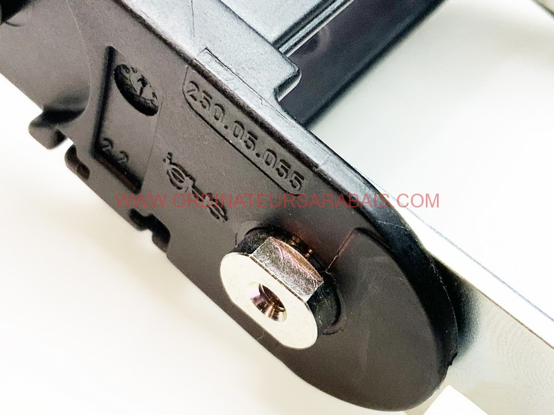 IGUS 250.05.055 E-Chain Steel Mounting Bracket IGUS 250.05.055 E-Chain Steel Mounting Bracket