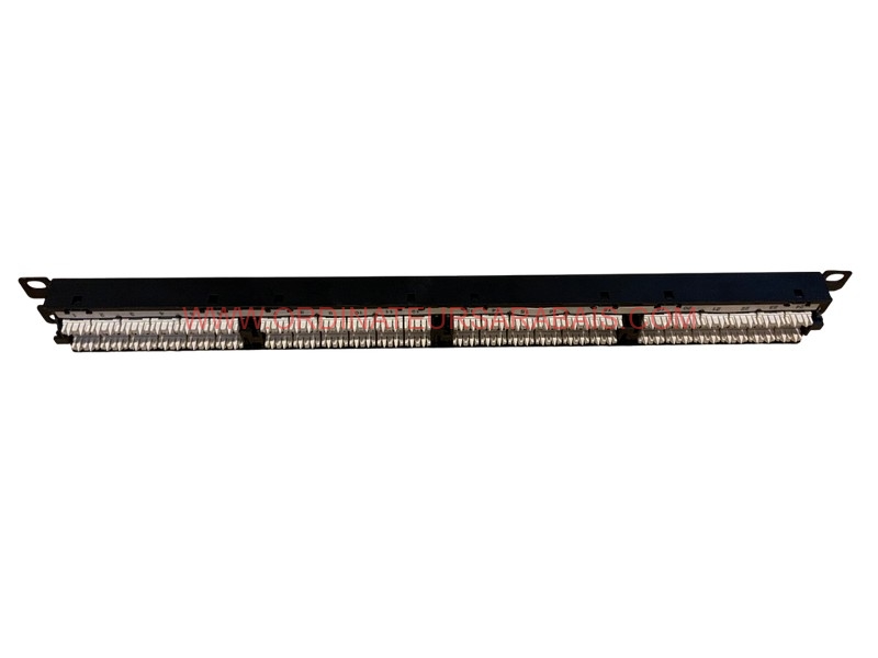 DP245E88TGY PANDUIT Cat 5e Patch Panel universel 24 ports
