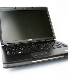 Dell Vostro 1500 Intel celeron 540 @ 1.86 Ghz 2 Go RAM + 120 GB + Windows 7 Ultime